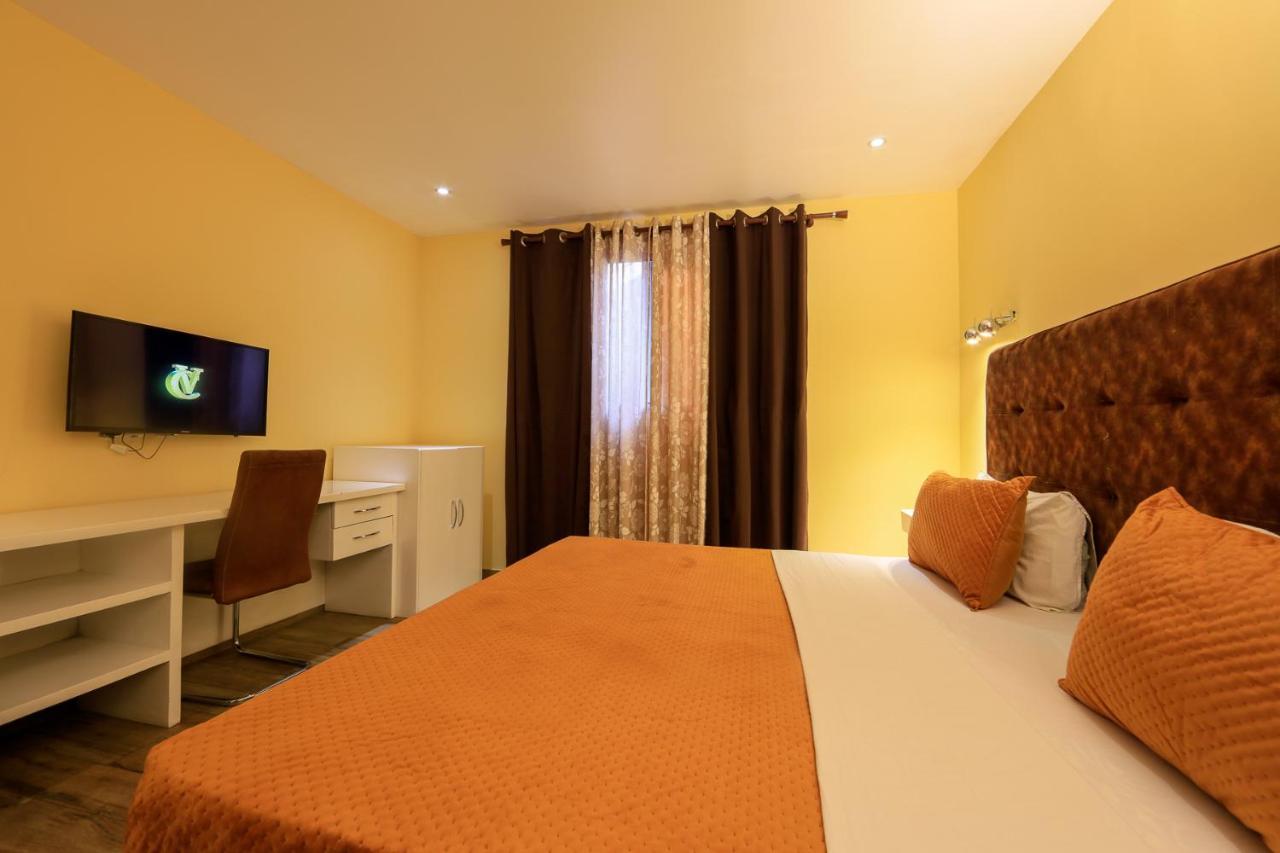 Roses Guest House Kumasi Dış mekan fotoğraf