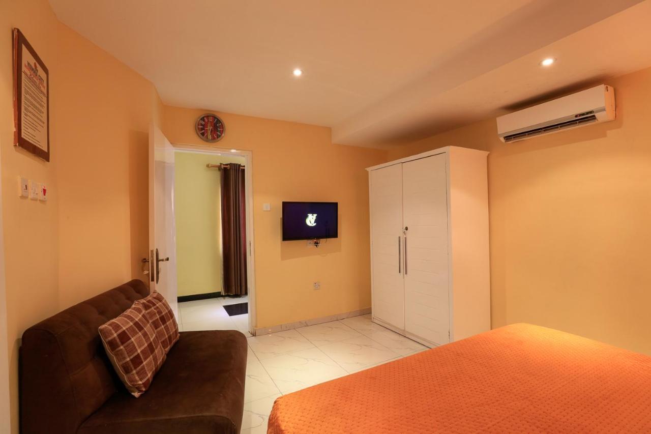 Roses Guest House Kumasi Dış mekan fotoğraf