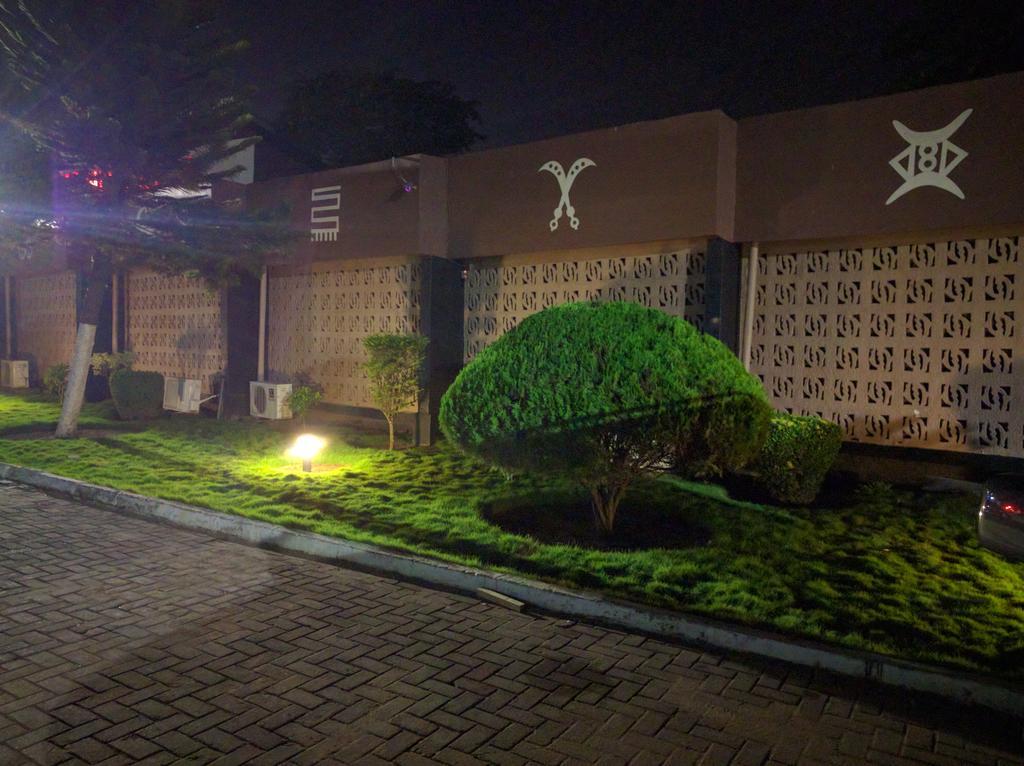 Roses Guest House Kumasi Dış mekan fotoğraf